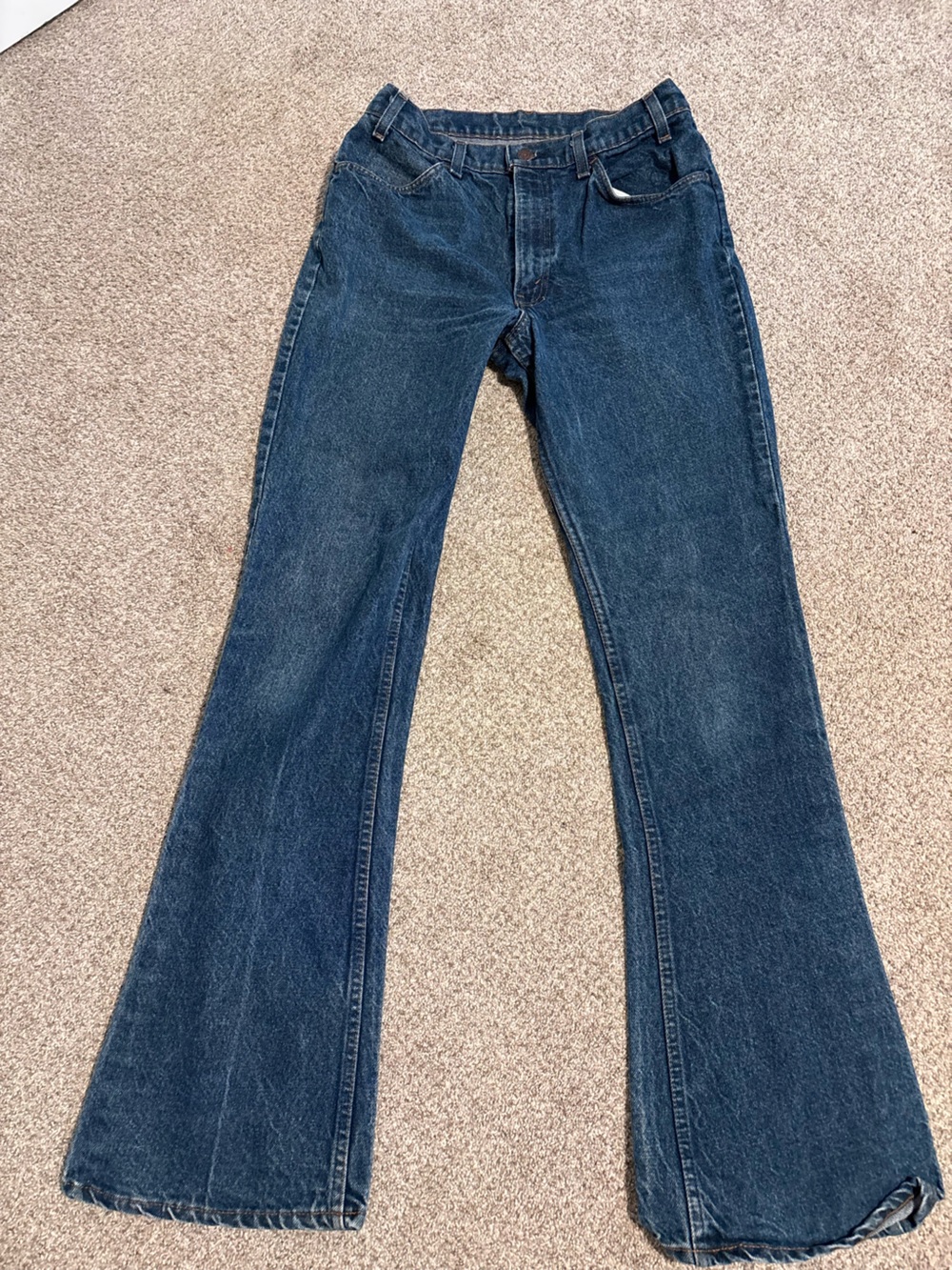 Vintage Orange Tab Levi’s Classic High-Rise Women's Jeans in Dark Blue sz 31